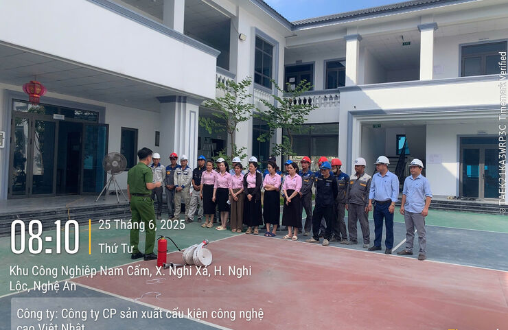 Tập Huấn PCCC cơ sở tại Công Ty CP sản xuất cấu kiện công nghệ cao Việt Nhật
